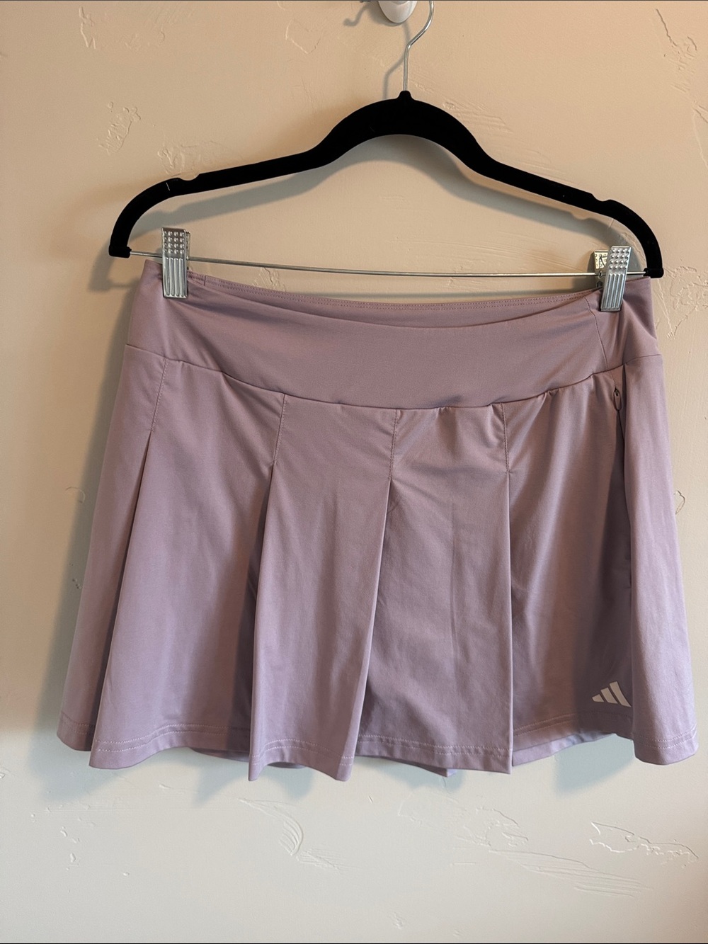 Adidas golf or tennis skirt.  NWOT